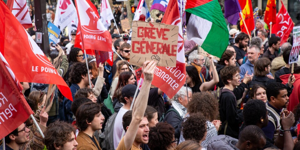 Le Mans manifestait contre les mesures budgétaires jeudi 18 septembre episode artwork