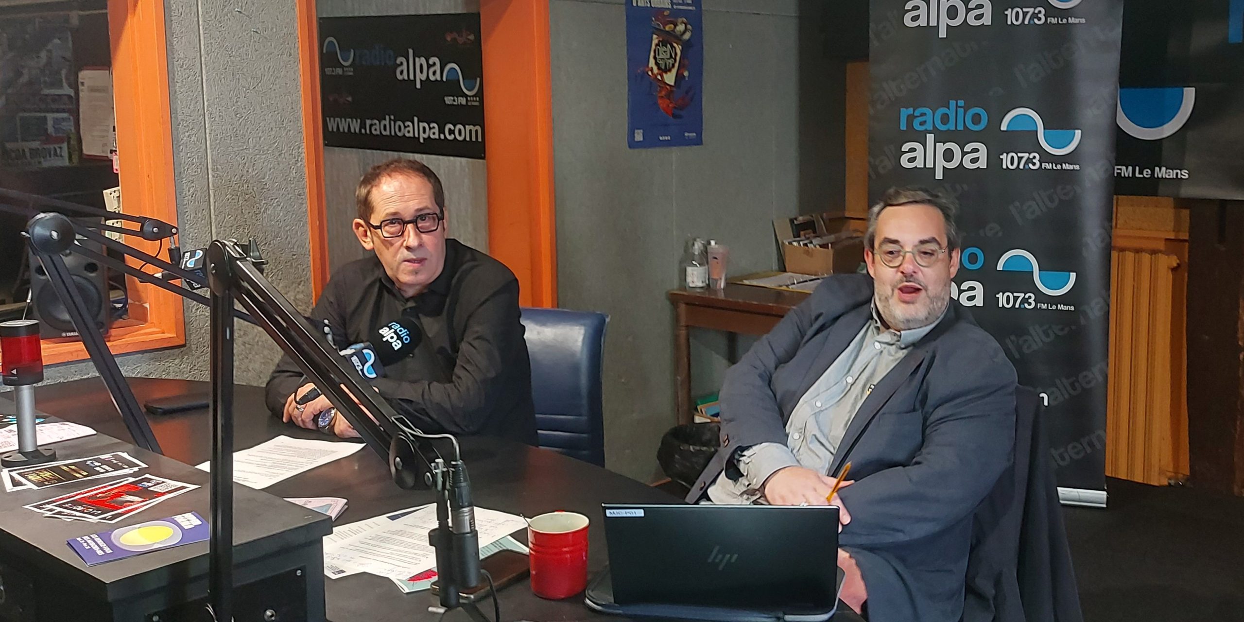 Les radios associatives de nouveau en danger